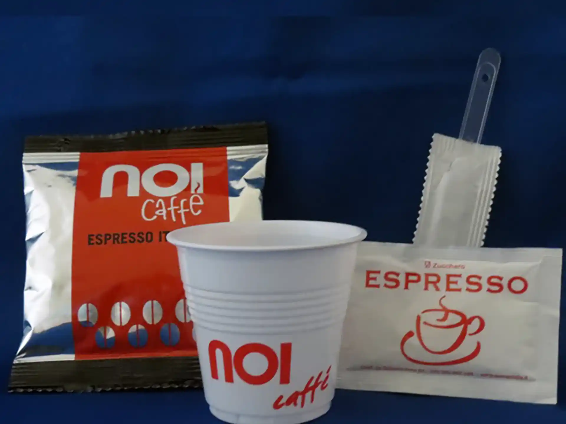 Noi Espresso Coffee Pods Kit 2 Espresso pods, sugar, cup, stirrer kit